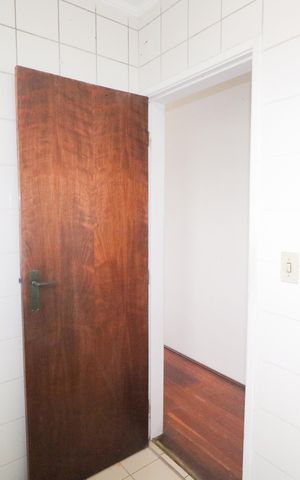 Apartamento para alugar com 82m², 2 quartos e 1 vaga Apartamento para alugar com 82m², 2 quartos e 1 vagaBanheiro da Suíte