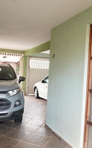 Casa para alugar com 122m², 4 quartos e 5 vagasGaragem