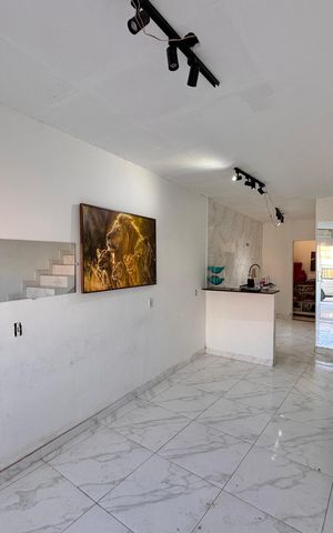 Casa de condomínio para alugar com 112m², 2 quartos e 1 vaga Casa de condomínio para alugar com 112m², 2 quartos e 1 vagaSala