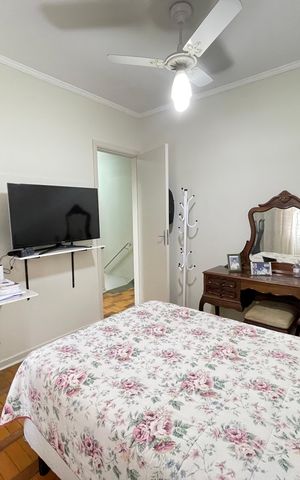 Casa à venda com 145m², 4 quartos e 2 vagas Casa à venda com 145m², 4 quartos e 2 vagasQuarto 2