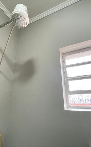 Casa à venda com 145m², 4 quartos e 2 vagas Casa à venda com 145m², 4 quartos e 2 vagasBanheiro 1