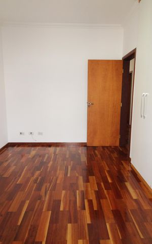 Casa de condomínio para alugar com 300m², 4 quartos e 2 vagasQuarto 2