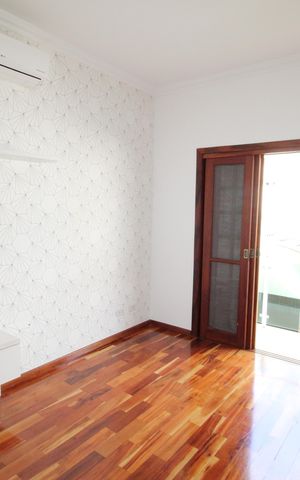 Casa de condomínio para alugar com 300m², 4 quartos e 2 vagasQuarto 3