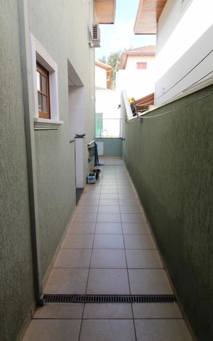 Casa de condomínio para alugar com 300m², 4 quartos e 2 vagasÁrea de Serviço