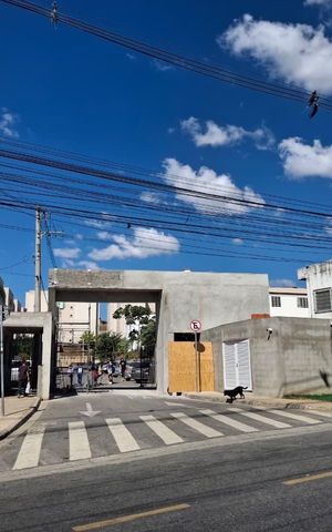Apartamento à venda com 53m², 2 quartos e sem vaga Apartamento à venda com 53m², 2 quartos e sem vagaFachada e portaria