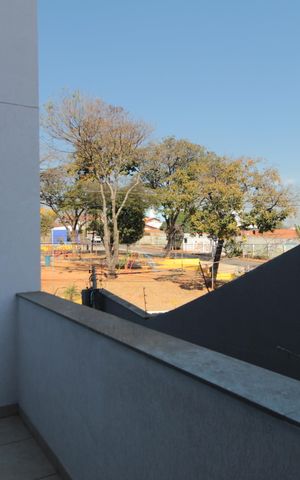 Apartamento para alugar com 110m², 3 quartos e 1 vagaÁrea de Serviço