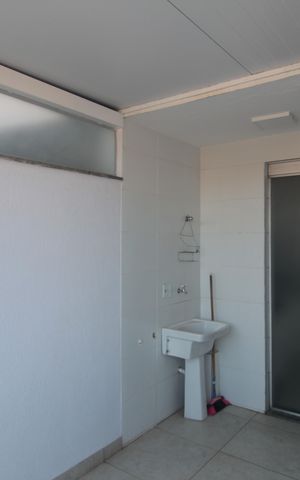 Apartamento para alugar com 110m², 3 quartos e 1 vagaÁrea de Serviço