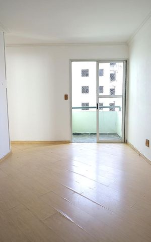 Apartamento à venda com 56m², 2 quartos e 1 vaga Apartamento à venda com 56m², 2 quartos e 1 vagaSala