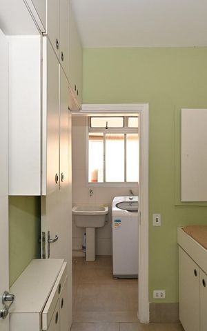 Apartamento à venda com 157m², 3 quartos e 3 vagasQuarto de Serviço