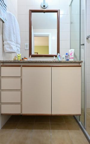 Apartamento à venda com 157m², 3 quartos e 3 vagasBanheiro da suíte 2