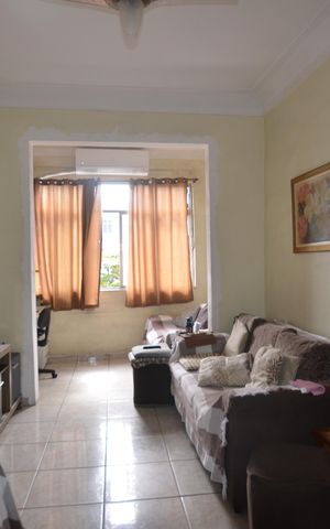 Apartamento à venda com 69m², 2 quartos e sem vagaSala
