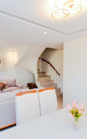 Casa de condomínio à venda com 160m², 3 quartos e 3 vagasSala