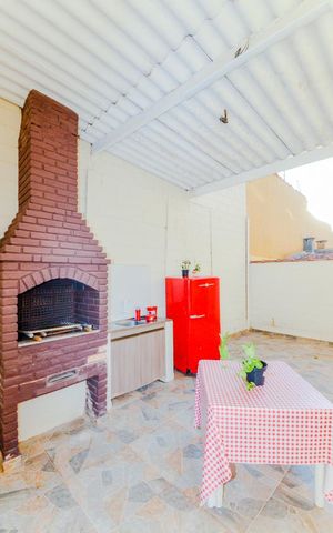 Casa de condomínio à venda com 160m², 3 quartos e 3 vagasÁrea gourmet