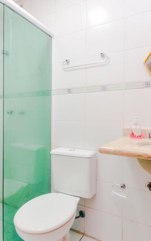 Casa de condomínio à venda com 160m², 3 quartos e 3 vagasBanheiro Social