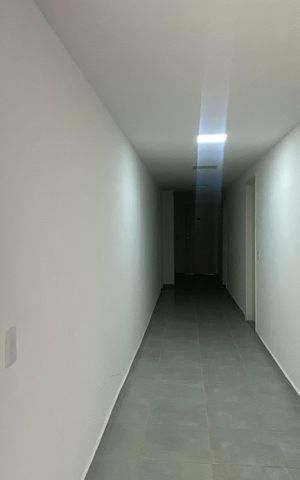 Apartamento à venda com 39m², 1 quarto e sem vaga Apartamento à venda com 39m², 1 quarto e sem vagaHall