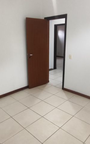 Casa de condomínio à venda com 360m², 3 quartos e 2 vagasQuarto