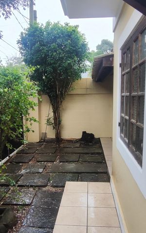 Casa de condomínio à venda com 360m², 3 quartos e 2 vagasÁrea externa