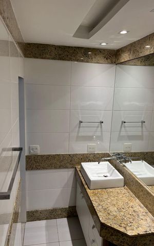 Apartamento para alugar com 115m², 3 quartos e 2 vagas Apartamento para alugar com 115m², 3 quartos e 2 vagasBanheiro