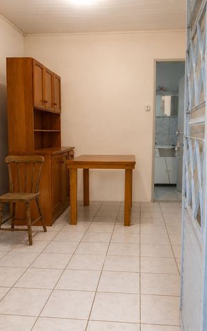 Casa para alugar com 84m², 2 quartos e sem vaga Casa para alugar com 84m², 2 quartos e sem vagaCozinha
