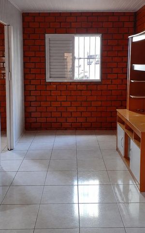 Casa para alugar com 84m², 2 quartos e sem vaga Casa para alugar com 84m², 2 quartos e sem vagaSala
