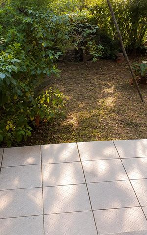 Casa para alugar com 84m², 2 quartos e sem vaga Casa para alugar com 84m², 2 quartos e sem vagaQuintal