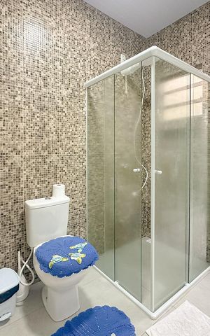 Casa para alugar com 45m², 1 quarto e 2 vagasBanheiro