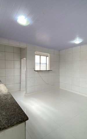 Casa para alugar com 50m², 2 quartos e sem vaga