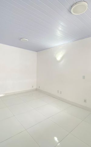 Casa para alugar com 50m², 2 quartos e sem vaga
