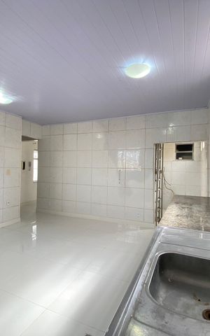 Casa para alugar com 50m², 2 quartos e sem vaga