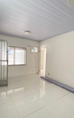 Casa para alugar com 50m², 2 quartos e sem vaga