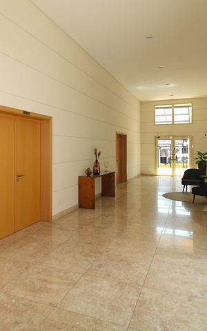 Apartamento à venda com 76m², 2 quartos e 2 vagasÁrea Comum