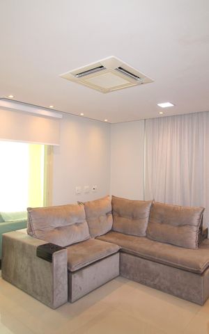 Apartamento à venda com 76m², 2 quartos e 2 vagasSala / Cozinha