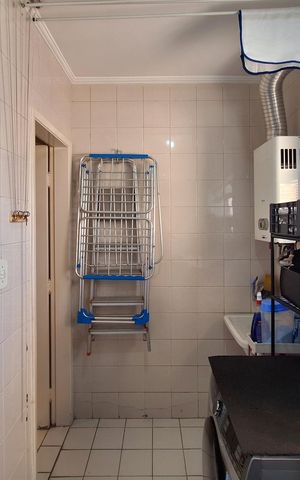 Apartamento à venda com 80m², 3 quartos e 1 vagaÁrea de Serviço