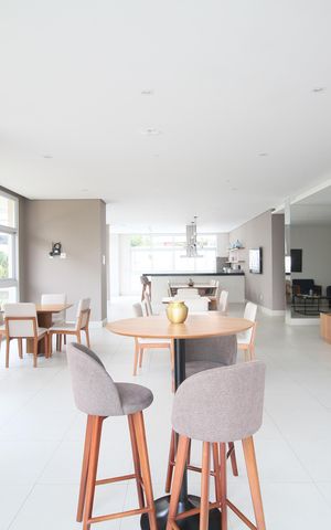 Apartamento à venda com 64m², 2 quartos e 1 vagaÁrea comum - Salão de festas