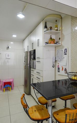 Apartamento à venda com 145m², 3 quartos e sem vaga Apartamento à venda com 145m², 3 quartos e sem vagaCozinha