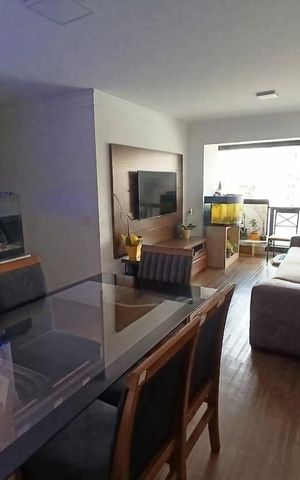 Apartamento à venda com 75m², 2 quartos e 1 vaga Apartamento à venda com 75m², 2 quartos e 1 vagaSala