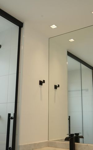 Apartamento à venda com 75m², 2 quartos e 1 vagaBanheiro da Suíte 1