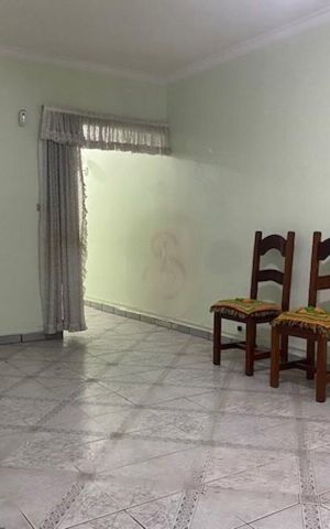 Casa à venda com 380m², 3 quartos e 2 vagas
