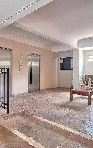 Apartamento à venda com 65m², 2 quartos e 1 vaga Apartamento à venda com 65m², 2 quartos e 1 vagaHall de entrada