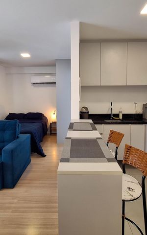 Studio à venda com 37m², 1 quarto e 1 vaga Studio à venda com 37m², 1 quarto e 1 vagaStudio