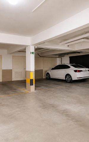 Apartamento para alugar com 80m², 1 quarto e 1 vaga Apartamento para alugar com 80m², 1 quarto e 1 vagaGaragem