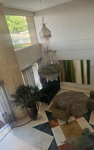 Apartamento para alugar com 240m², 4 quartos e 4 vagas