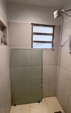 Apartamento à venda com 50m², 2 quartos e sem vaga Apartamento à venda com 50m², 2 quartos e sem vagaBanheiro