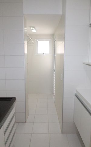 Apartamento para alugar com 74m², 2 quartos e 2 vagasCozinha