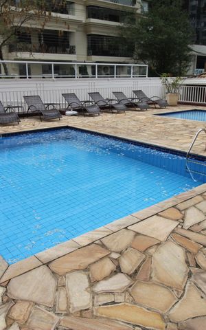 Apartamento para alugar com 74m², 2 quartos e 2 vagasÁrea comum - Piscina