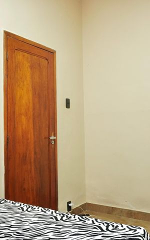 Casa à venda com 200m², 4 quartos e 1 vaga Casa à venda com 200m², 4 quartos e 1 vagaQuarto 1