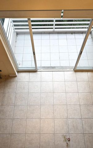 Apartamento à venda com 89m², 1 quarto e 2 vagasVista para Sala