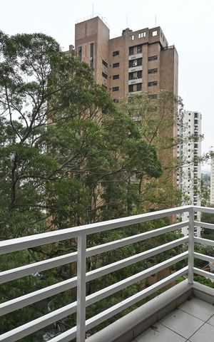 Apartamento à venda com 89m², 1 quarto e 2 vagasVaranda