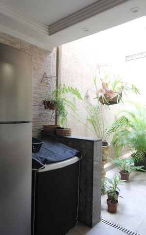 Casa de condomínio à venda com 230m², 5 quartos e 2 vagasÁrea de serviço