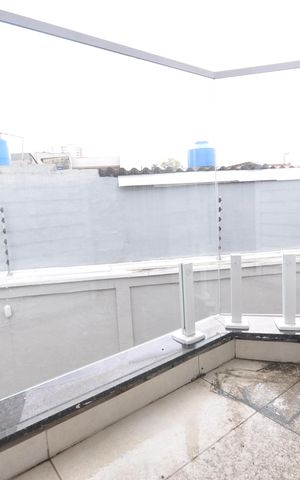 Casa de condomínio para alugar com 77m², 2 quartos e 1 vagaSacada do Quarto 1